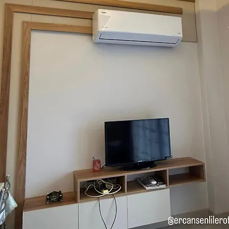 Huzurlu Aile Evi Guevenlikli Havuzlu Site * Kusadası